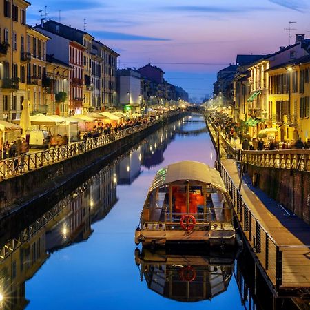 Xenia Apartments - Accogliente Pied-A-Terre Sui Navigli Milan Bagian luar foto