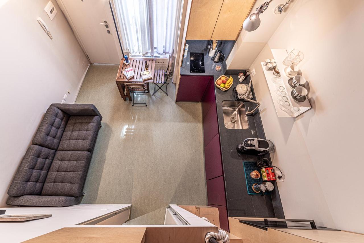 Xenia Apartments - Accogliente Pied-A-Terre Sui Navigli Milan Bagian luar foto